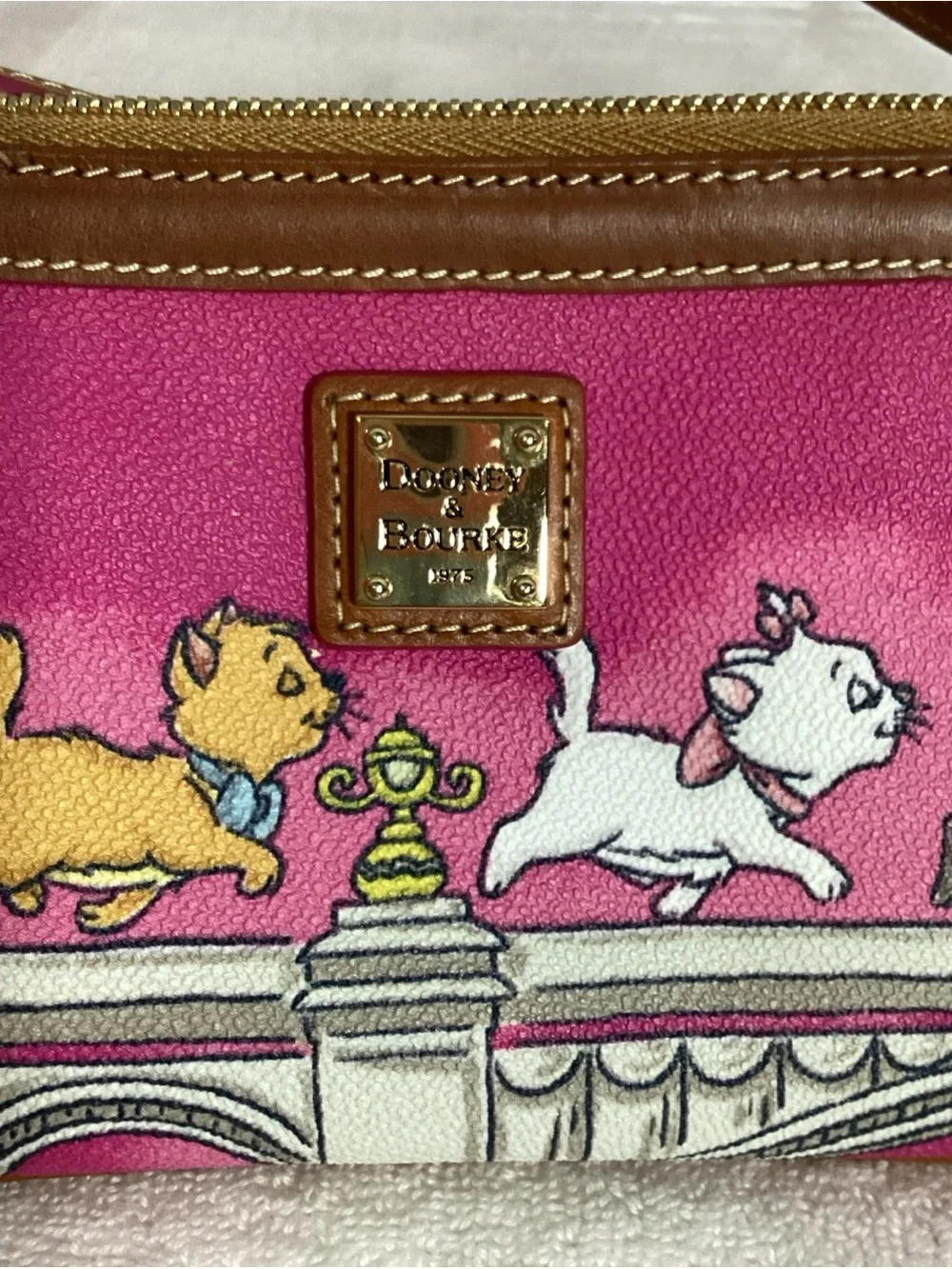 Dooney & Bourke Disney The Aristocats 2019 Collection Wristlet RARE